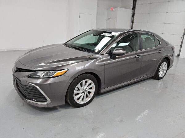 2023 TOYOTA CAMRY LE - Imagen 2