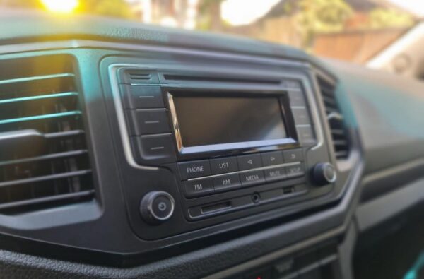 2020 Volkswagen Saveiro 1.6 Trendline Cab Ext. - Imagen 8